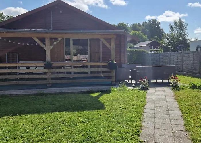 Tinymansion Semesterbostad Brabrand